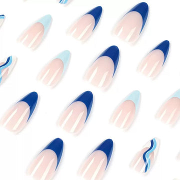 Light blue nails with abstract line decor